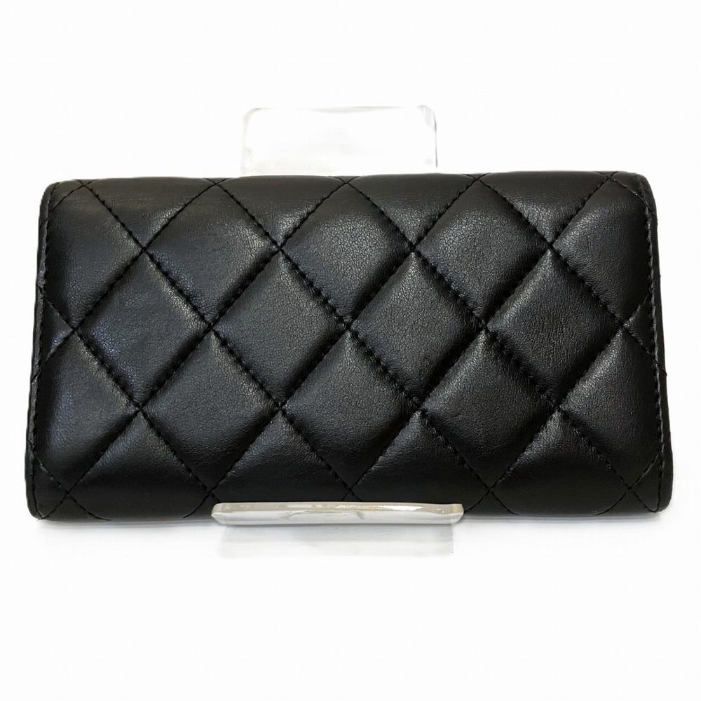 CHANEL Black Lambskin Leather Wallet - Picture 2 of 9